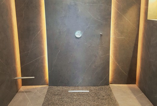 extra-large format porcelain tiles